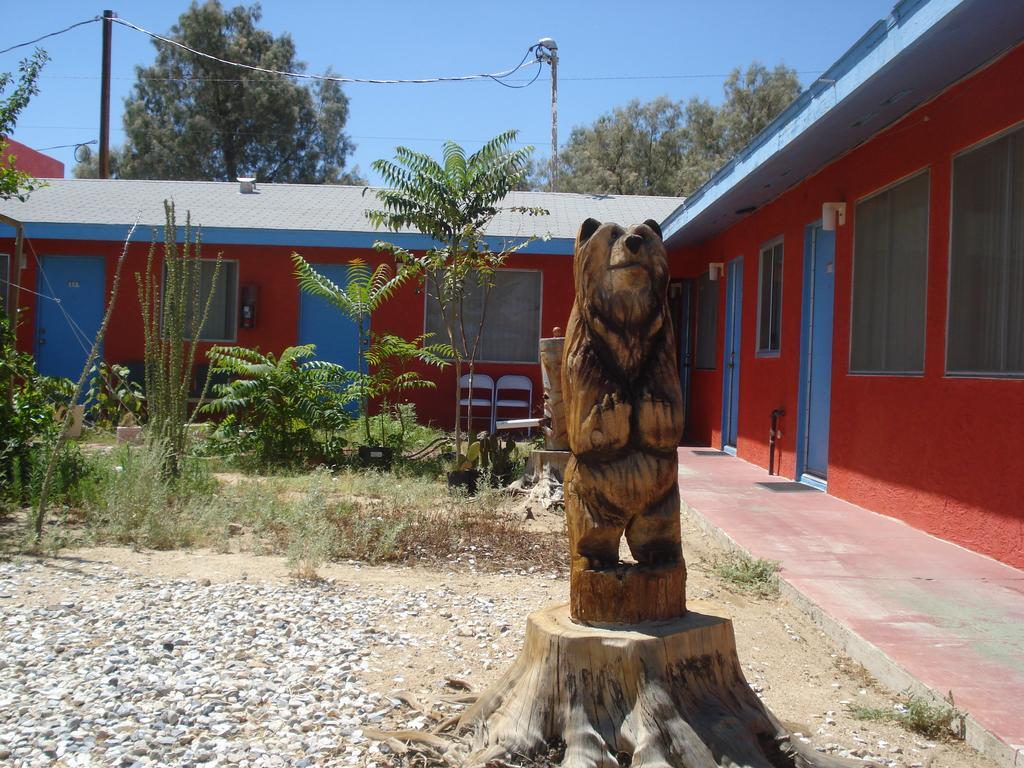 Safari Motor Inn - Joshua Tree Kültér fotó